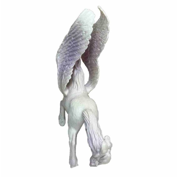 Greenbrier Pegasus Figures 5” Purple & 4” Blue Fantasy Toy Collectible Mythical - Picture 4 of 8